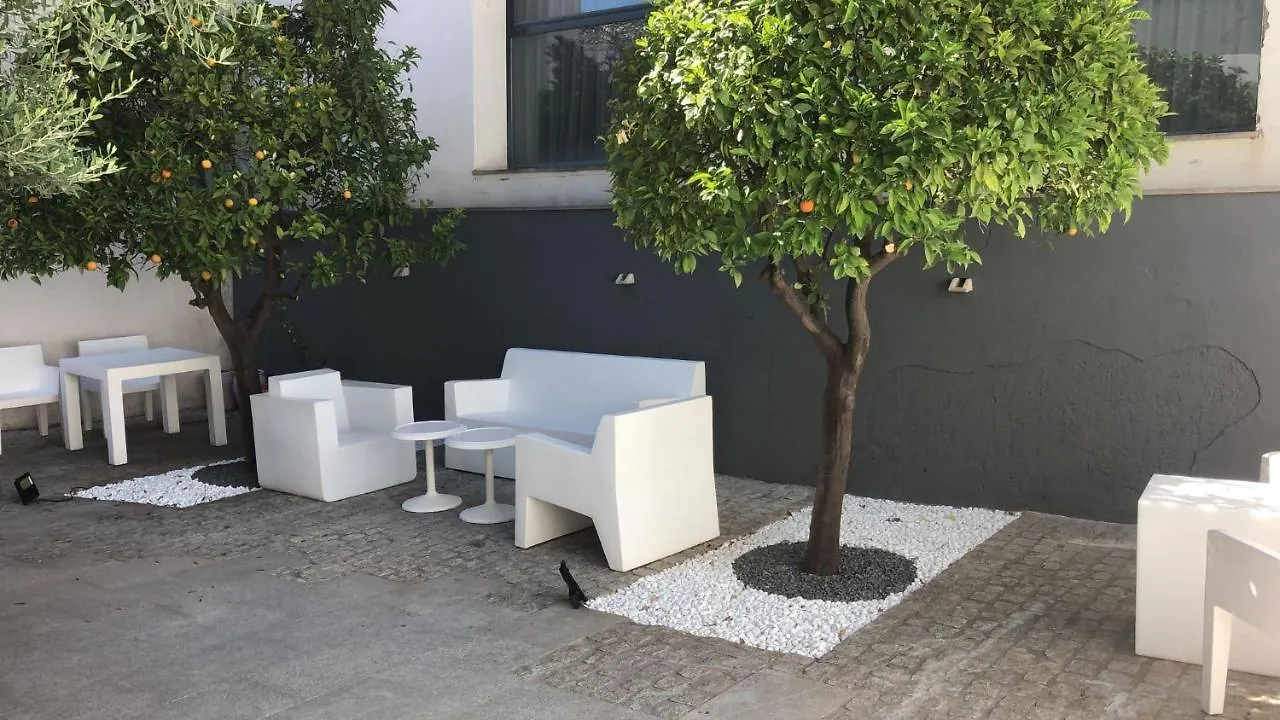 Yit El Postigo Hotel Úbeda 4*,